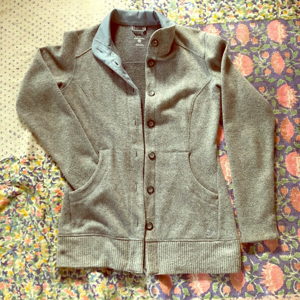 Mountain hardwear sweater.